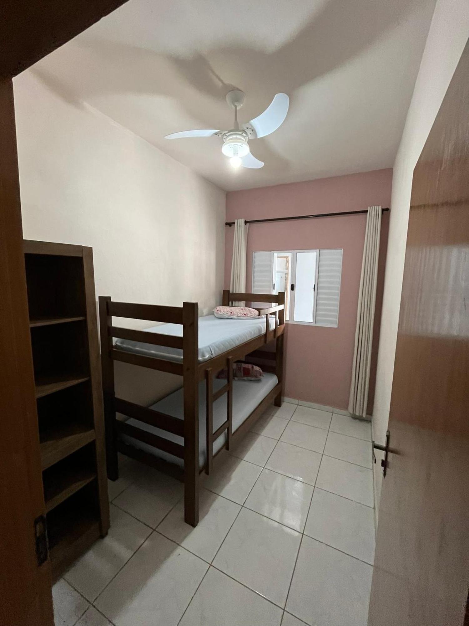 Casa Praia Das Toninhas 度假居 *